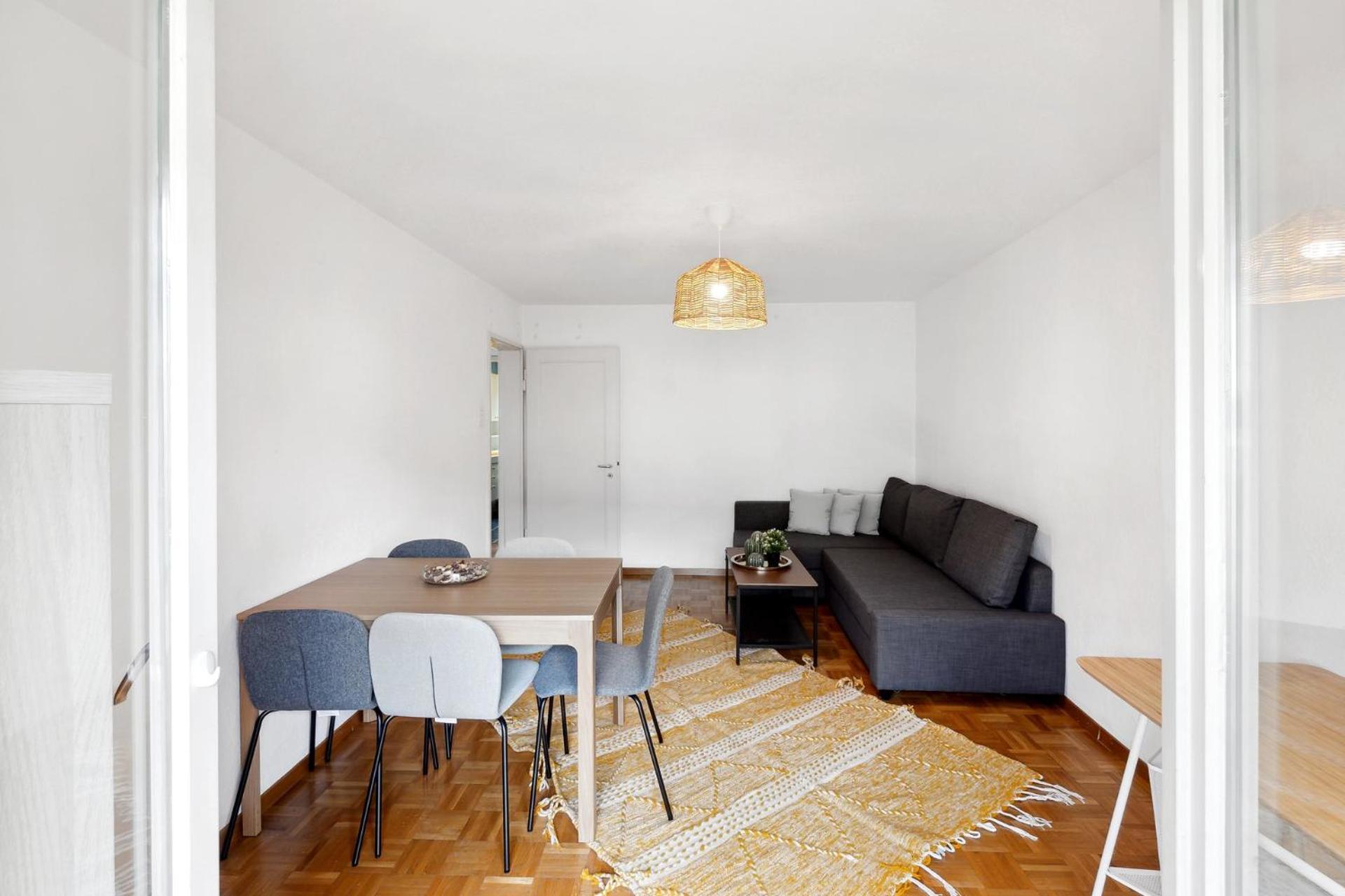 Cozy 2 Bedroom Apartment In Zürich Exteriör bild